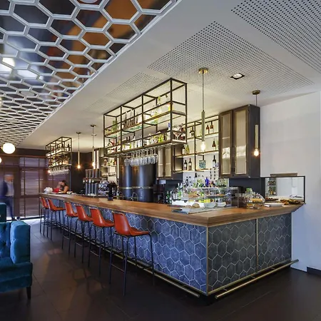 Ibis Styles A Coruna-2